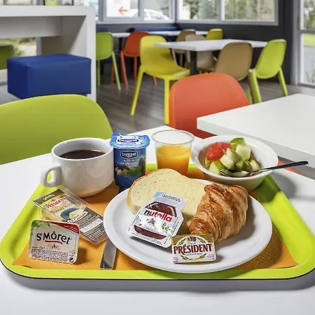 Ibis Budget Caen Memorial Отель 2*