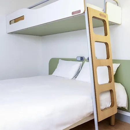 Ibis Budget Caen Memorial מלון 2*