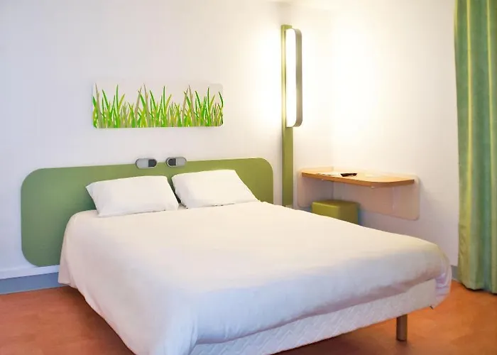 Ibis Budget Caen Memorial Hotel 2*