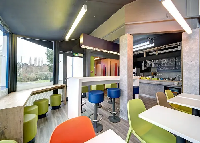 Ibis Budget Caen Memorial 2* Saint-Contest