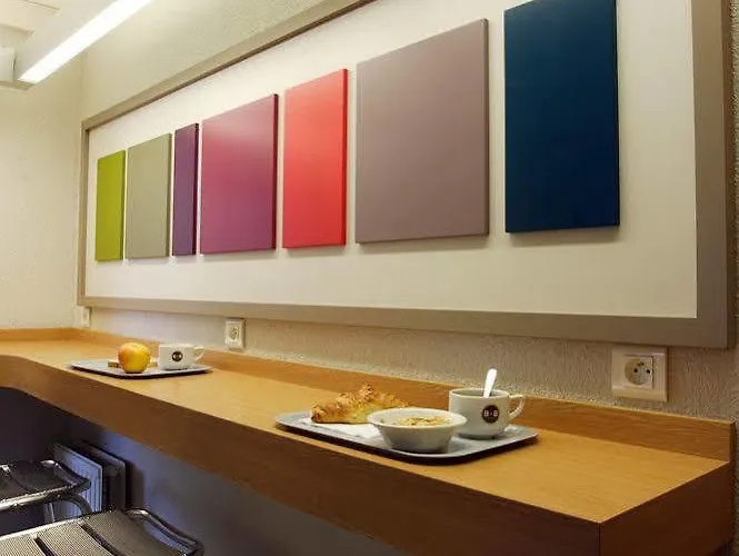 Ibis Budget Caen Memorial Hotel Saint-Contest