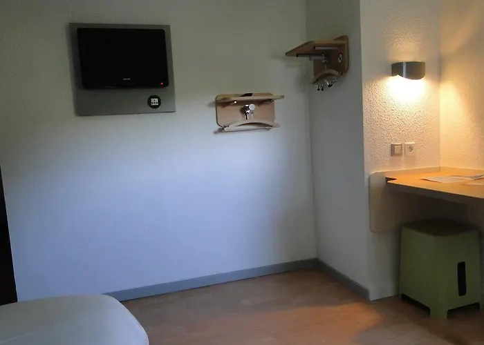 Ibis Budget Caen Memorial Hotel Saint-Contest