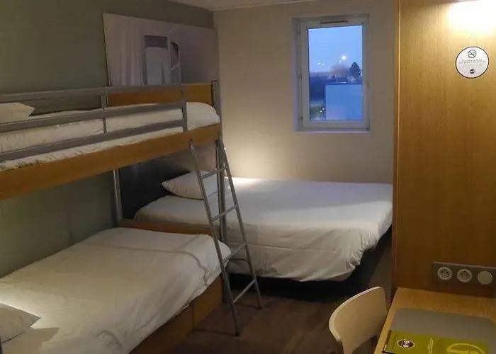 Hotel Ibis Budget Caen Memorial